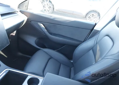 2022 Tesla Model Y Long Range Dual Motor All-Wheel Drive from USA, damaged, VIN 7SAYGDEE1NF393223